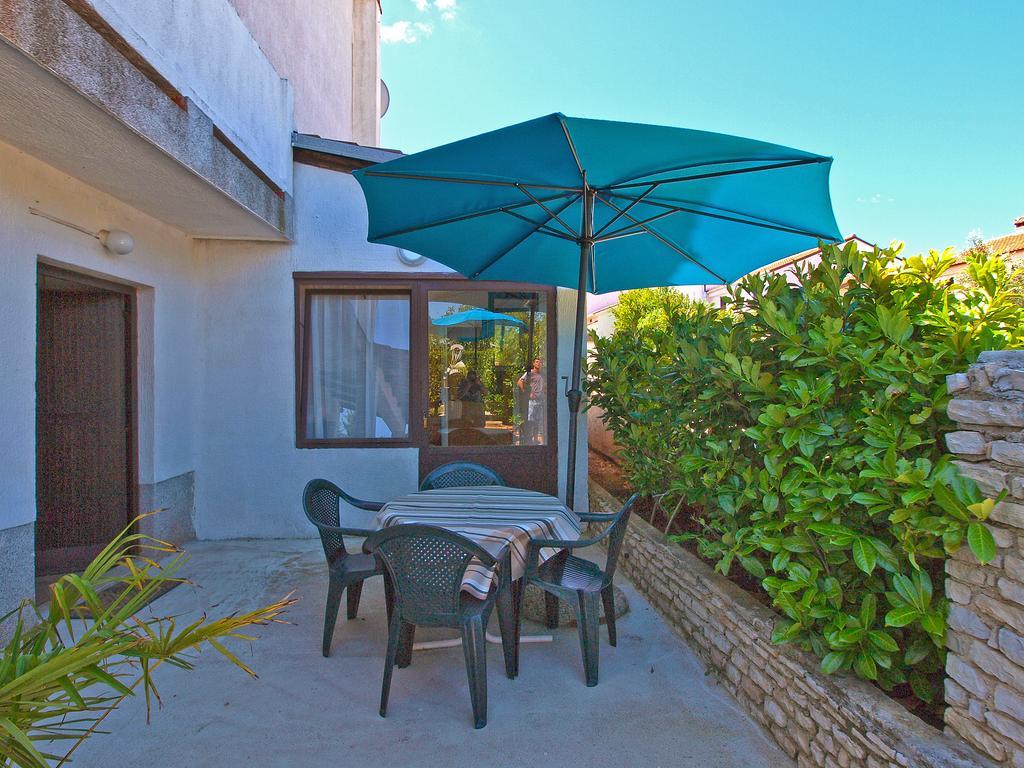 Apartments Elsa 534 Stinjan Luaran gambar