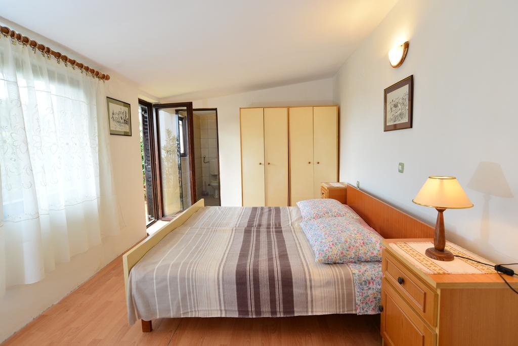 Apartments Elsa 534 Stinjan Luaran gambar