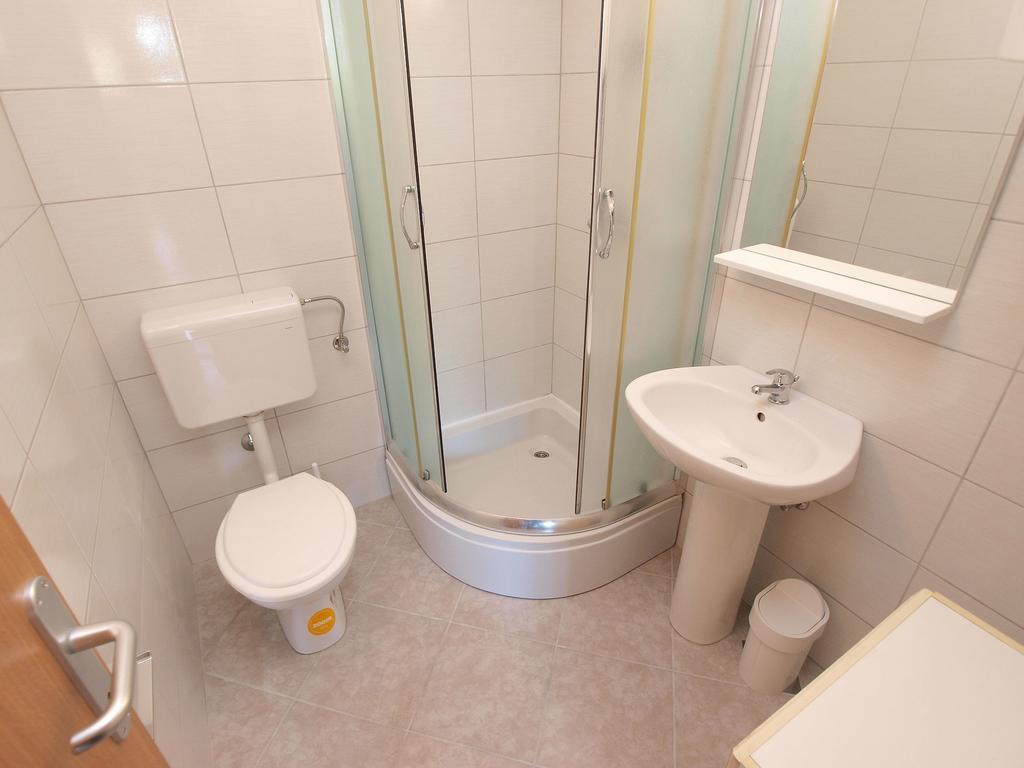 Apartments Elsa 534 Stinjan Luaran gambar