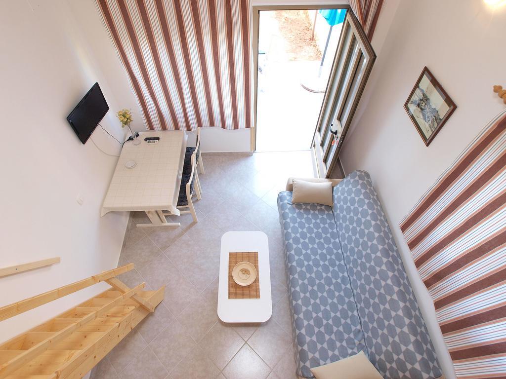 Apartments Elsa 534 Stinjan Luaran gambar