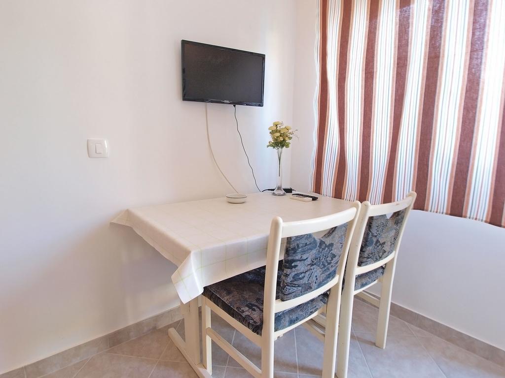 Apartments Elsa 534 Stinjan Luaran gambar