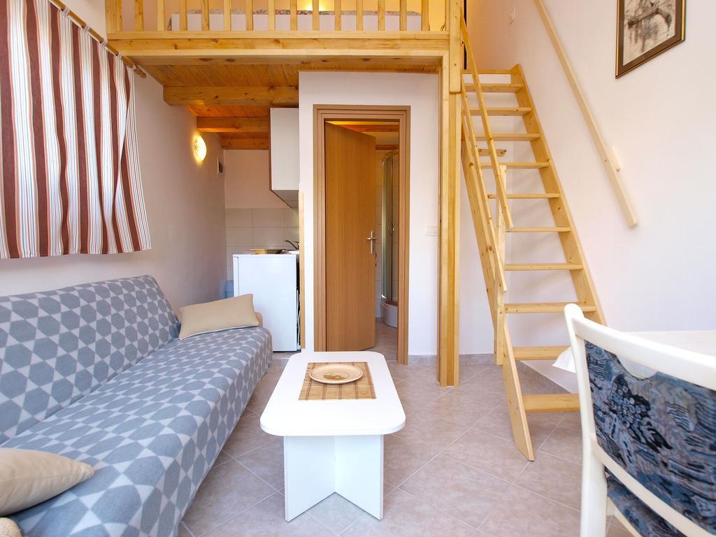 Apartments Elsa 534 Stinjan Luaran gambar