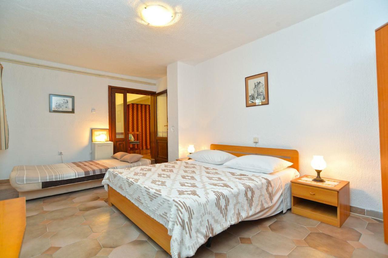 Apartments Elsa 534 Stinjan Luaran gambar
