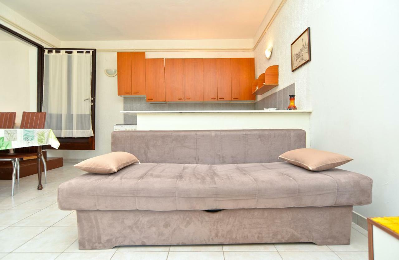 Apartments Elsa 534 Stinjan Luaran gambar